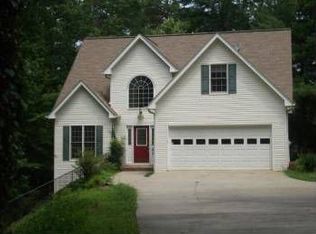 51 Oakland Dr, Dahlonega, GA 30533