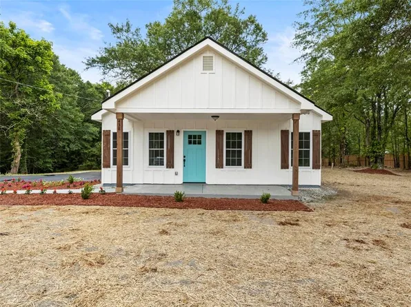 438 Morris Rd, Hiram, GA 30141