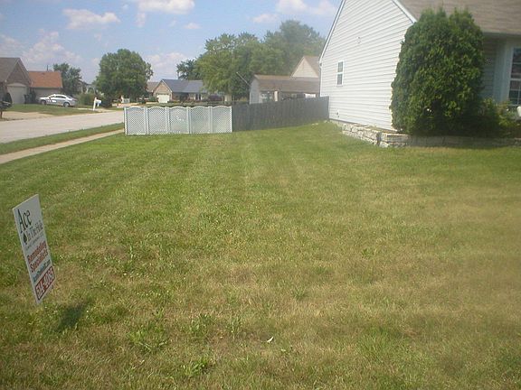 Huge Front Yard