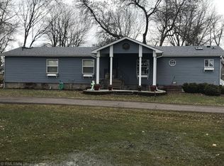 50514 Lakeside Cir, Rush City, MN 55069