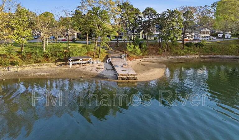 33 Laurel St — Photo 7