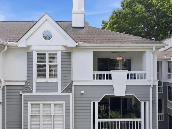 700 Bishops Park Dr Unit 306, Raleigh, NC 27605