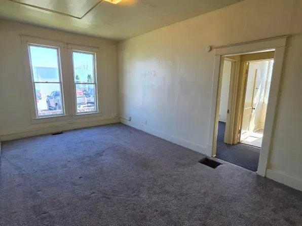 125 W Markland Ave, Kokomo, IN 46901