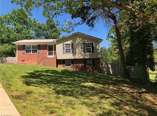 197 Clearfield Dr, Lexington, NC 27295