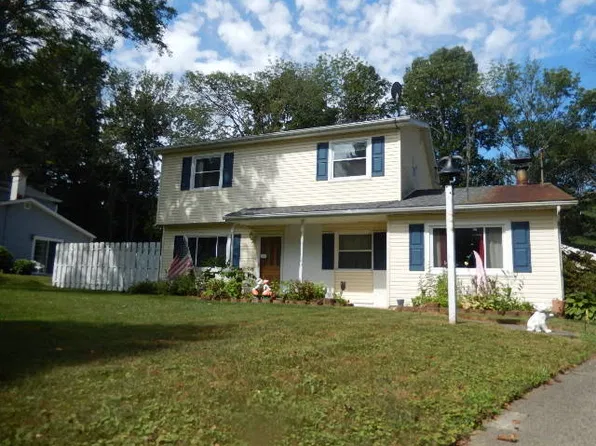 5870 Sonata Ave, Clinton, OH 44216