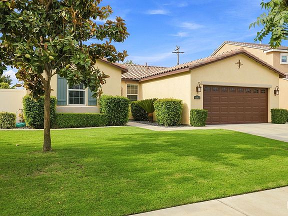 2nd image of 14803 Yellow Lupine Dr