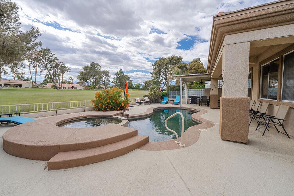 75779 Heritage W — Avondale Golf Club