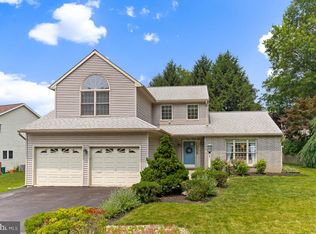 1565 Abbas Ave, Lancaster, PA