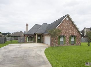 36430 Stanton Hall Ave, Denham Springs, LA 70706