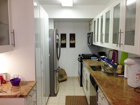 3rd image of 347 W 57th St APT 7C