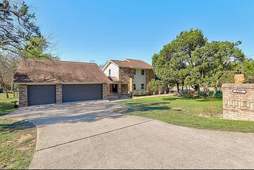 8207 Espanola Trl Photo 1
