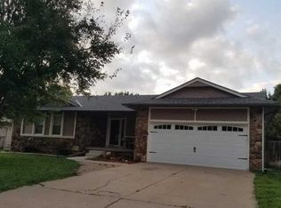 1400 E Warren Ave, Derby, KS 67037