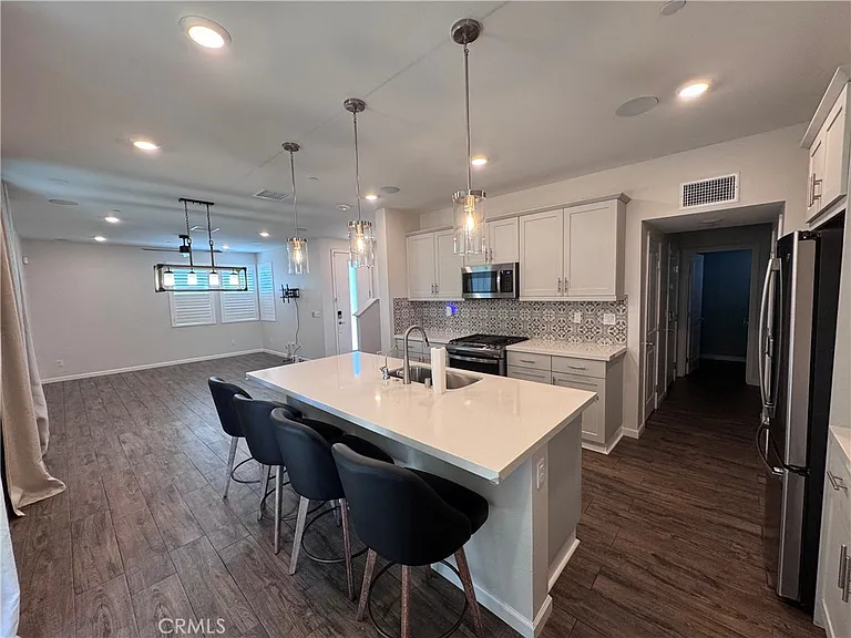 24326 Juni Ct — Photo 10