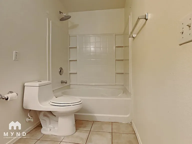1886 E Cowboy Cove Trl — Photo 8