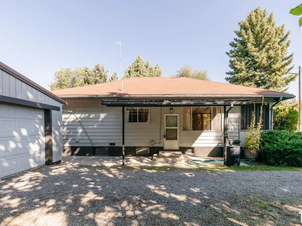 3959 S Main St, Nibley, UT 84321