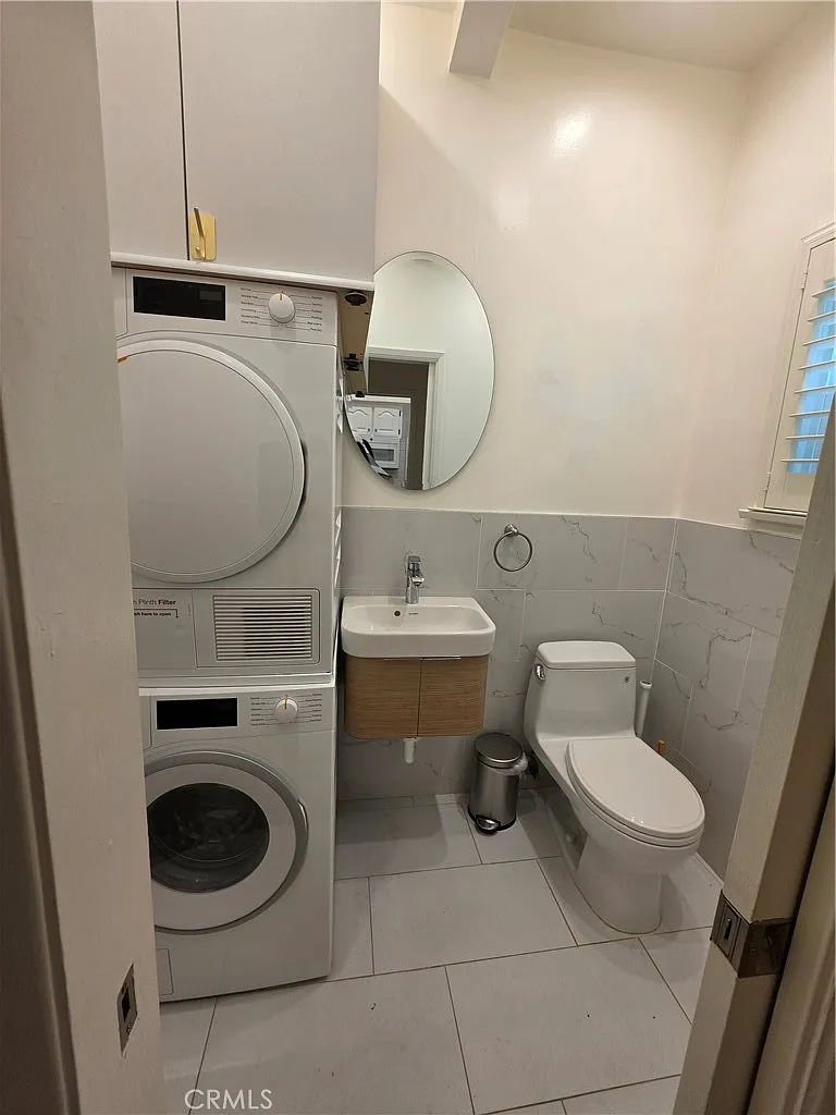 2 bed, 1300 sqft, $5,500 — Photo 2