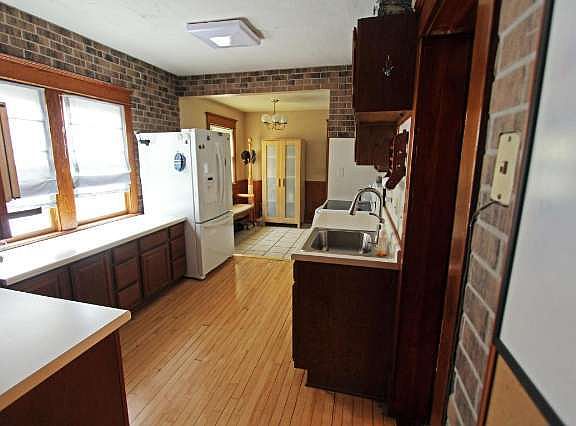 5th image of 920 Beechwood Ave