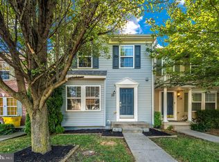 36 Grindstone Dr, Hedgesville, WV 25427