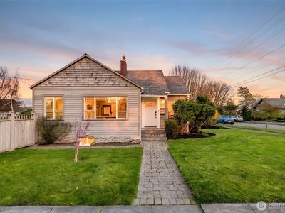 819 K Avenue, Anacortes, WA, 98221