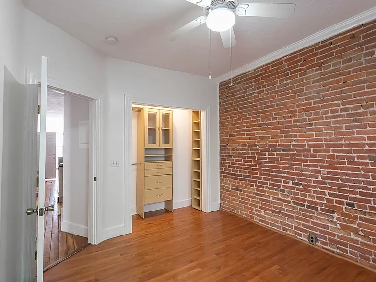 101 Cedar St #2 — Photo 22