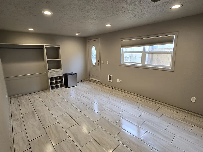 505 NW 4th St #B — Photo 7