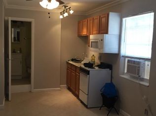 530 NE 133rd St #EFFICIENCY, North Miami, FL 33161