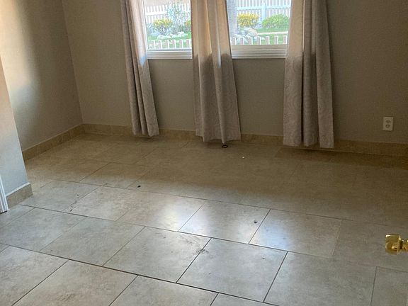 2nd image of 10350 Kimberly Ave #5