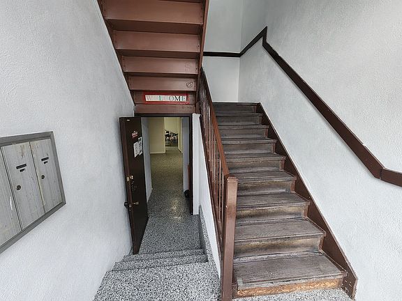 5th image of 8741 165th St