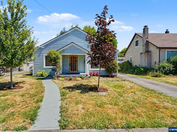204 24th St NE, Salem, OR 97301