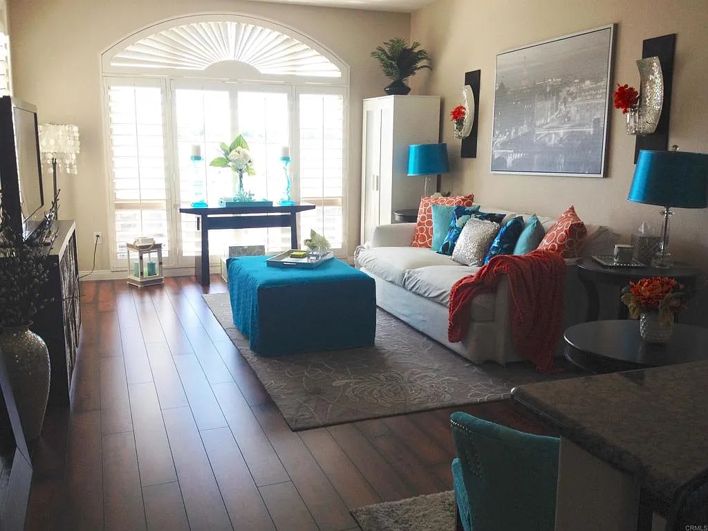 1 bed, 748 sqft, $2,895 — Photo 4