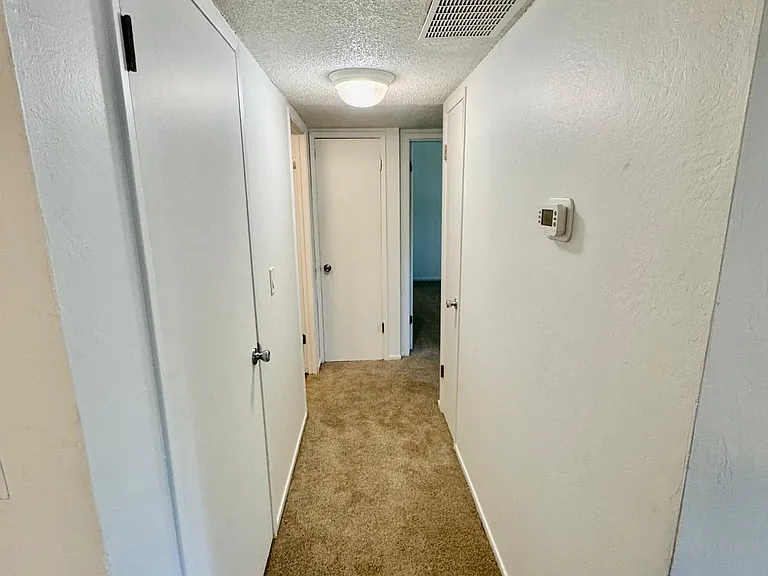 450 Alameda Del Prado #I — Photo 9