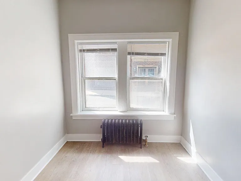 2684 Mayfield Rd — Photo 12