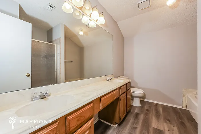 722 Nightingale Cir — Photo 11