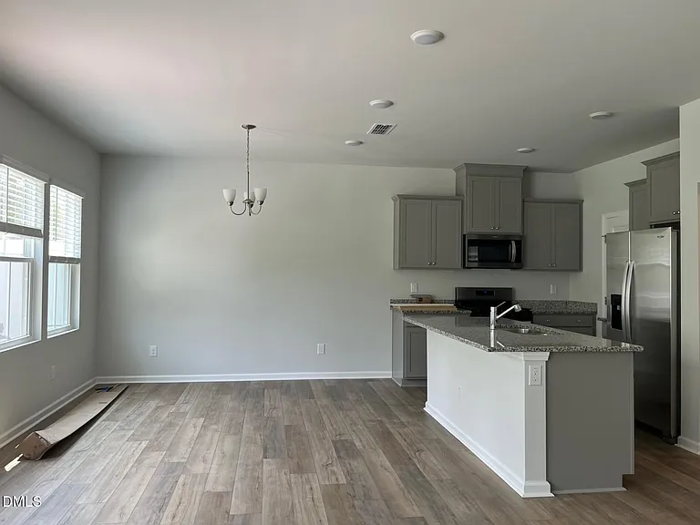 2320 Sun Vibes Way — Photo 5