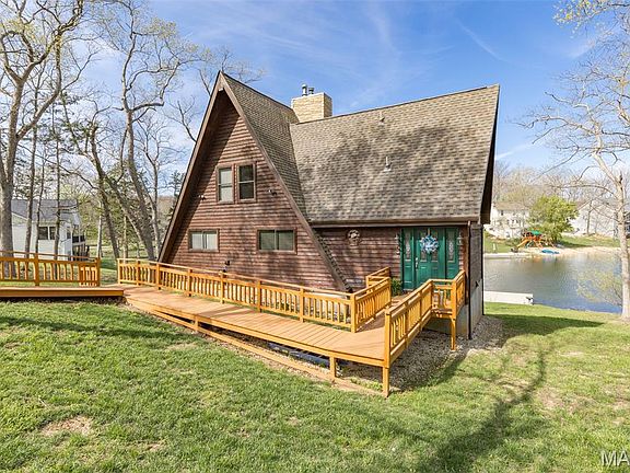 3rd image of 9843 E Vista Dr
