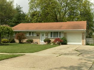140 N Masters Ct, Maumee, OH 43537
