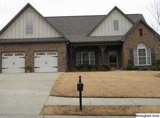 463 River Oaks Ln, Helena, AL 35080