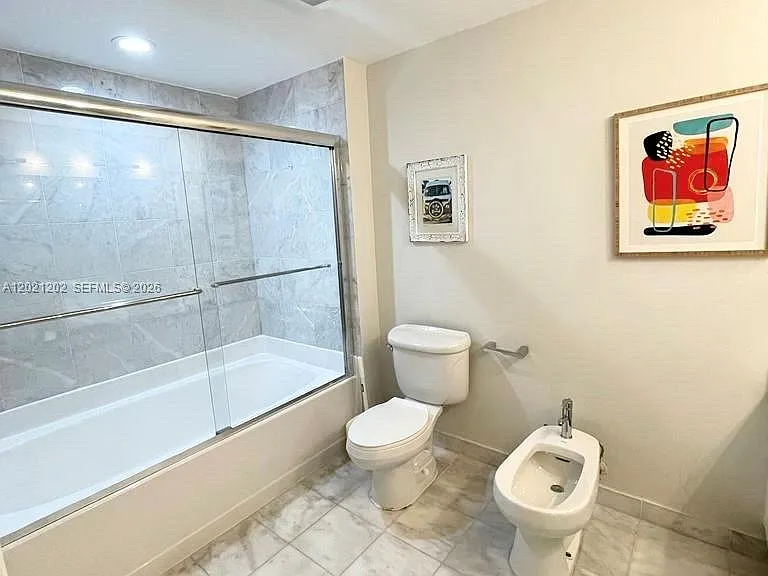 601 NE 36th St #1805 — Photo 13