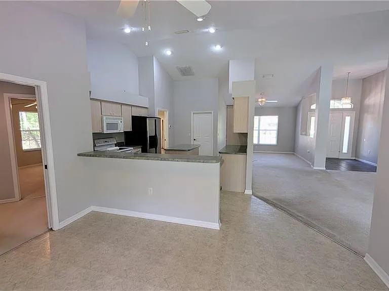 4565 N Allamandra Dr — Photo 8