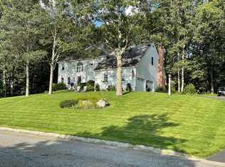 17 Jackson Cir, Franklin, MA 02038