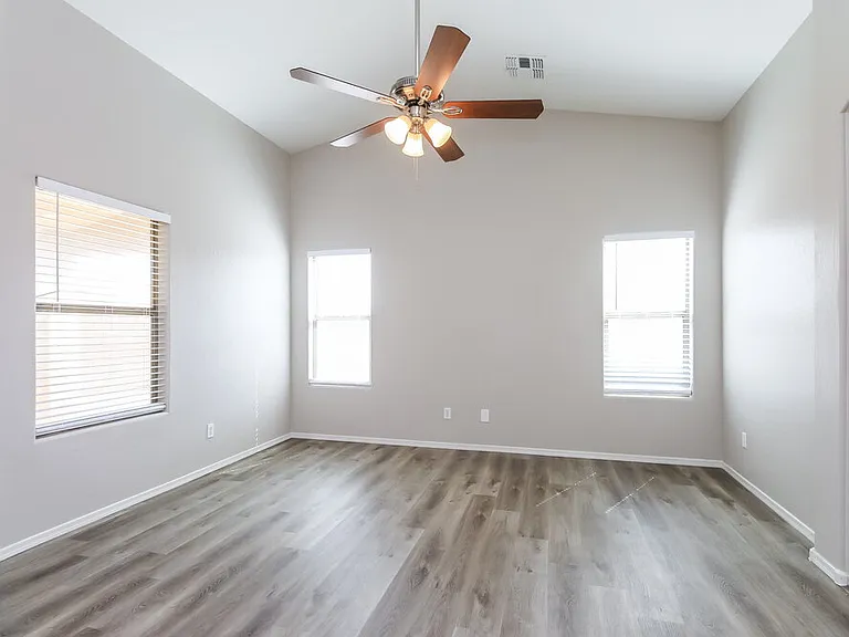 383 W Welsh Black Cir — Photo 12
