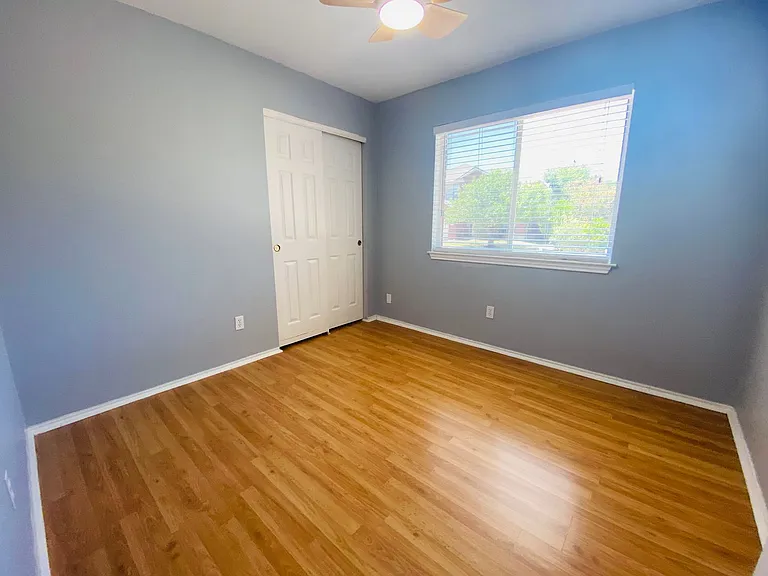 2501 Willow Way — Photo 18