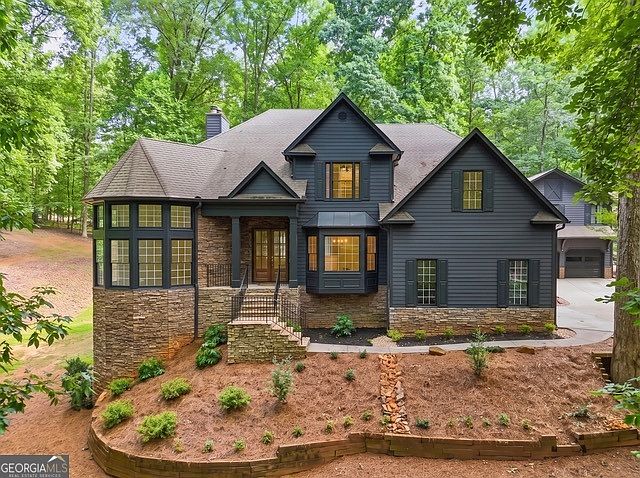1st image of 550 Eagles Landing Dr