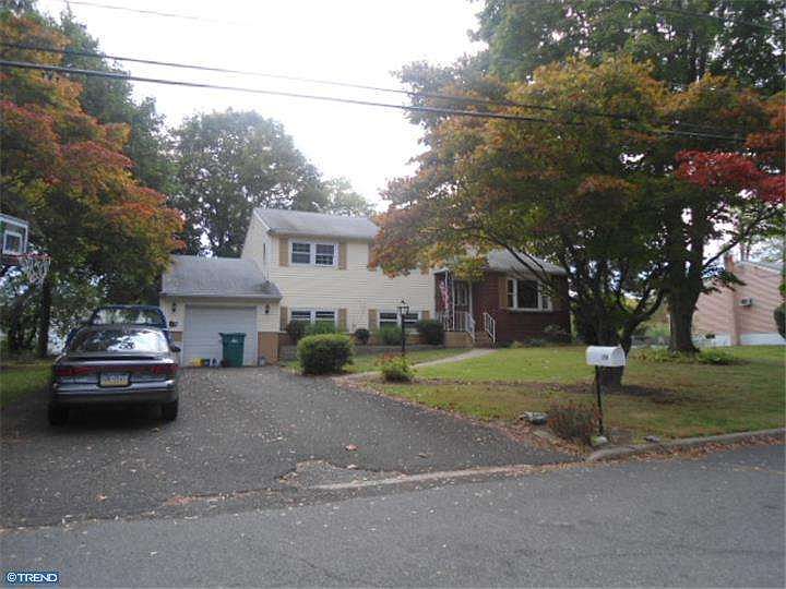 2nd image of 281 Daleview Dr