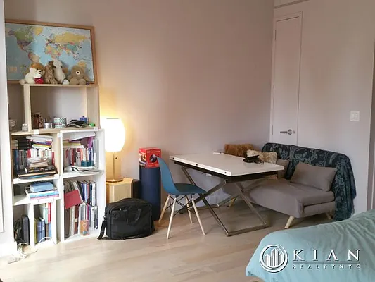 Rented by Kian Realty | media 40