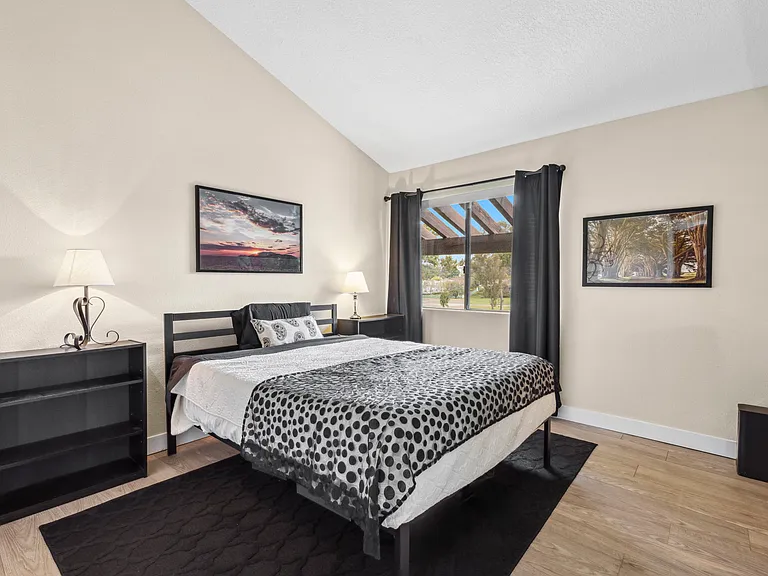 2508 Navarra Dr #402 — Photo 17