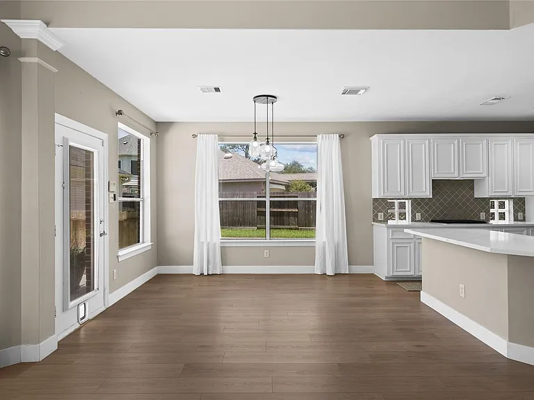 3006 Brooks Ct — Photo 31