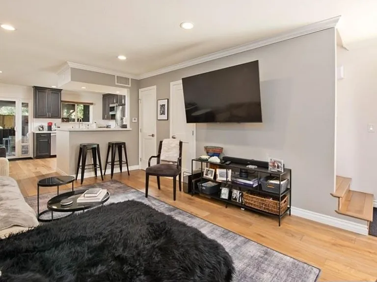 5312 Lake Lindero Dr — Photo 2