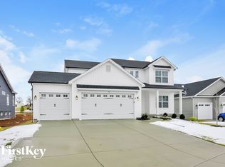 218 Still Creek Dr, Lake Saint Louis, MO 63367