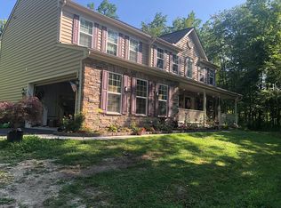 5020 Lolly Ln, Perry Hall, MD 21128